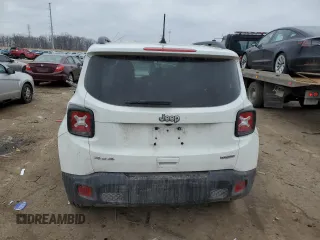 2022 Jeep Renegade Latitude with VIN ZACNJDB10NPN90182, listed as a Copart auction lot 44916335 with 25,664 mi miles and Salvage title. Bid and sale history available at DreamBid. Image 6.