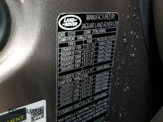 2020 Land Rover Range Rover Velar R-Dynamic S z VIN SALYK2FV9LA265857, wystawiony jako Copart lot #52206485 z przebiegiem 48 502 mil mil oraz Szkoda całkowita • Salvage title. Historia ofert i sprzedaży dostępna na DreamBid. Obrazek 13.