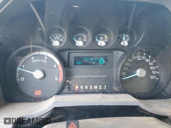 2014 Ford F-350 XLT with VIN 1FT8W3DT8EEA44832, listed as a Copart auction lot 45468365 with 176,751 mi miles and Salvage Title. Bid and sale history available at DreamBid. Image 9.