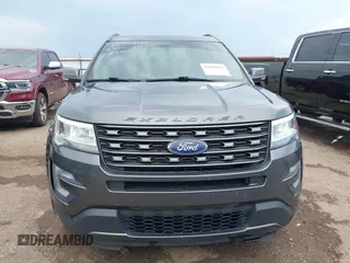 2017 Ford Explorer XLT z VIN 1FM5K7D86HGE19218, wystawiony jako IAAI lot #42344113 z przebiegiem 72 614 mil mil oraz . Historia ofert i sprzedaży dostępna na DreamBid. Obrazek 13.
