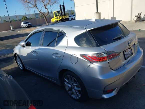 2015 Lexus CT 200h z VIN JTHKD5BH0F2219582, wystawiony jako IAAI lot #41762067 z przebiegiem Nie podano mil oraz . Historia ofert i sprzedaży dostępna na DreamBid. Obrazek 14.
