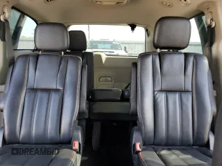 2013 Chrysler Town & Country Touring with VIN 2C4RC1BG2DR775295, listed as a Copart auction lot 51422675 with 179,523 mi miles and Salvage Title. Bid and sale history available at carsss.com. Image 10.