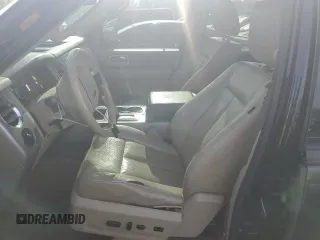2011 Ford Expedition XLT z VIN 1FMJU1H50BEF49875, wystawiony jako Copart lot #55024065 z przebiegiem 200 548 mil mil oraz Szkoda całkowita • Salvage title. Historia ofert i sprzedaży dostępna na DreamBid. Obrazek 7.
