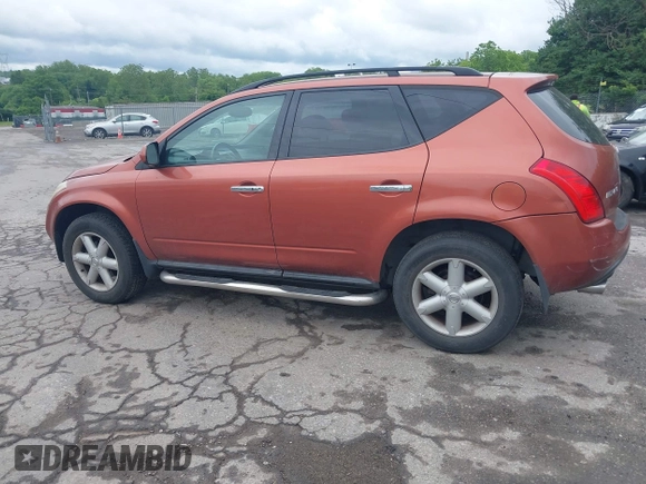 2005 Nissan Murano SL z VIN JN8AZ08W65W428697, wystawiony jako IAAI lot #42291815 z przebiegiem 89 742 mil mil oraz . Historia ofert i sprzedaży dostępna na DreamBid. Obrazek 3.