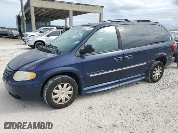 2006 Chrysler Town & Country LWB Touring with VIN 2A4GP54L26R617341, listed as a Copart auction lot 45731345 with 67,086 mi miles and Clean Title. Bid and sale history available at carsss.com. Image 1.