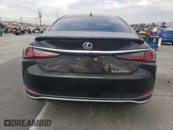 2021 Lexus ES with VIN 58ACA1C18MU003753, listed as a Copart auction lot 83847384 with 0 mi miles and Salvage Title. Bid and sale history available at carsss.com. Image 6.