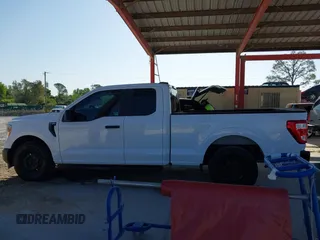 2021 Ford F-150 XL z VIN 1FTEX1C56MKE47893, wystawiony jako IAAI lot #42095350 z przebiegiem 89 885 mil mil oraz . Historia ofert i sprzedaży dostępna na DreamBid. Obrazek 14.
