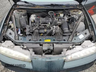 1998 Oldsmobile Intrigue GL z VIN 1G3WS52K5WF378188, wystawiony jako Copart lot #48307915 z przebiegiem 96 918 mil mil oraz Szkoda całkowita • Salvage title. Historia ofert i sprzedaży dostępna na DreamBid. Obrazek 11.