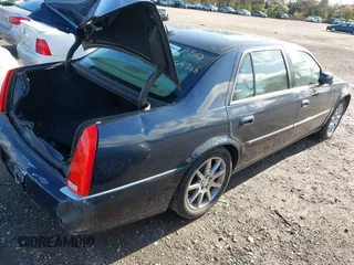 2006 Cadillac DTS 1SE with VIN 1G6KD57966U151010, listed as a IAAI auction lot 42142113 with Not Provided miles and . Bid and sale history available at DreamBid. Image 4.