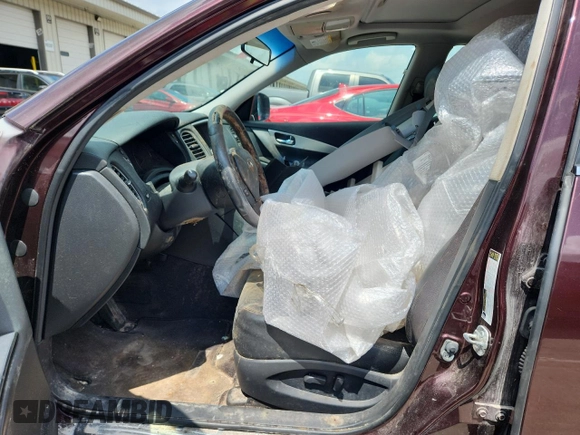 2017 Infiniti QX50 with VIN JN1BJ0RP0HM384553, listed as a Copart auction lot 61646415 with Not provided miles and Non repairable. Bid and sale history available at DreamBid. Image 7.