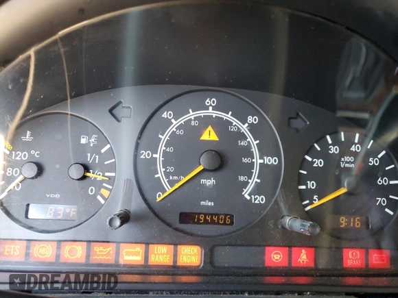1999 Mercedes-Benz M 320/430/500 z VIN 4JGAB72E7XA094491, wystawiony jako Copart lot #57490025 z przebiegiem 194 406 mil mil oraz Szkoda całkowita • Salvage title. Historia ofert i sprzedaży dostępna na DreamBid. Obrazek 9.