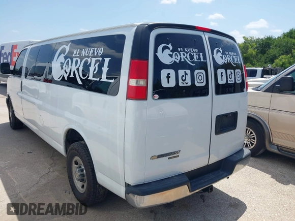 2016 Chevrolet Express Passenger LT with VIN 1GAZGPFG3G1216308, listed as a IAAI auction lot 42335486 with 241,776 mi miles and . Bid and sale history available at DreamBid. Image 3.