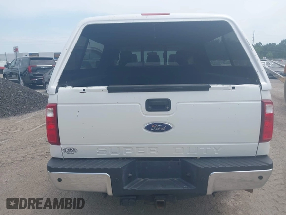 2012 Ford F-250 XL z VIN 1FT7W2BT8CEA23601, wystawiony jako IAAI lot #42345067 z przebiegiem 268 777 mil mil oraz . Historia ofert i sprzedaży dostępna na DreamBid. Obrazek 6.