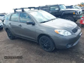 2006 Toyota Matrix STD with VIN 2T1KR32E46C615612, listed as a IAAI auction lot 41939746 with 220,477 mi miles. Bid and sale history available at carsss.com. Image 1.