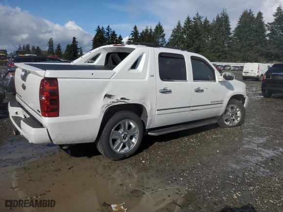 2009 Chevrolet Avalanche LTZ with VIN 3GNFK32099G200488, listed as a Copart auction lot 52306305 with 219,164 mi miles and Salvage Title. Bid and sale history available at carsss.com. Image 3.