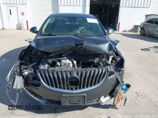 2014 Buick Regal with VIN 2G4GK5EX1E9261240, listed as a IAAI auction lot 41832937 with 118,211 mi miles. Bid and sale history available at carsss.com. Image 12.