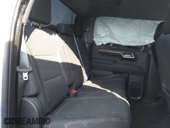 2022 Chevrolet Silverado 1500 RST with VIN 1GCPADED5NZ538386, listed as a IAAI auction lot 40808587 with 55,612 mi miles and . Bid and sale history available at DreamBid. Image 8.