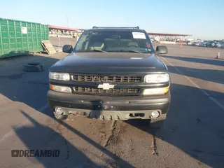 2002 Chevrolet Tahoe Z71 with VIN 1GNEK13T72R259229, listed as a IAAI auction lot 41074268 with 24,206 mi miles. Bid and sale history available at carsss.com. Image 11.