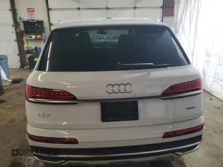 2024 Audi Q7 Premium Plus with VIN WA1LXBF75RD008152, listed as a Copart auction lot 61491185 with Not provided miles and Clean title. Bid and sale history available at DreamBid. Image 6.