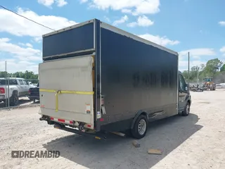 2016 Ford Transit с VIN 1FDBF9ZM1GKB54535, выставлен на аукционе IAAI как лот 41956101 с пробегом 158 298 миль миль и . История ставок и продаж доступна на DreamBid. Изображение 4.