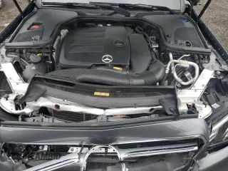 2020 Mercedes-Benz E 350 with VIN W1KZF8EB6LA819680, listed as a Copart auction lot 58715225 with 35,764 mi miles and Salvage title. Bid and sale history available at DreamBid. Image 11.