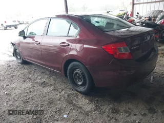 2012 Honda Civic LX z VIN 2HGFB2F57CH575278, wystawiony jako IAAI lot #42012251 z przebiegiem 258 807 mil mil oraz . Historia ofert i sprzedaży dostępna na DreamBid. Obrazek 3.