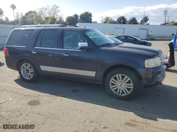 2007 Lincoln Navigator with VIN 5LMFU28567LJ10966, listed as a Copart auction lot 51797625 with 208,956 mi miles and Clean Title. Bid and sale history available at carsss.com. Image 4.