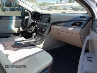 2017 Hyundai Sonata 2.4L with VIN 5NPE24AF1HH543172, listed as a IAAI auction lot 42111152 with 94,729 mi miles and . Bid and sale history available at DreamBid. Image 5.
