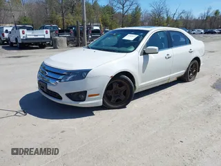 2011 Ford Fusion SE with VIN 3FAHP0HA1BR124685, listed as a IAAI auction lot 41943071 with 279,204 mi miles. Bid and sale history available at carsss.com. Image 2.