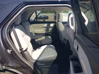 2025 Ford Explorer Active z VIN 1FMUK8DH8SGA47342, wystawiony jako IAAI lot #42074508 z przebiegiem 2776 mil mil oraz . Historia ofert i sprzedaży dostępna na DreamBid. Obrazek 8.