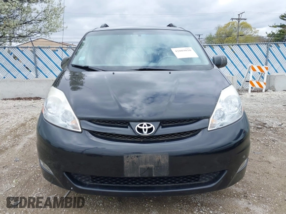 2010 Toyota Sienna XLE with VIN 5TDYK4CC1AS309856, listed as a IAAI auction lot 42089020 with 142,165 mi miles. Bid and sale history available at carsss.com. Image 12.