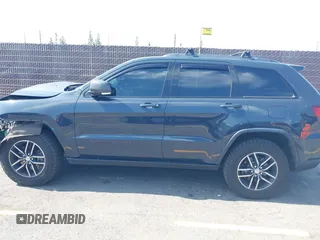 2018 Jeep Grand Cherokee Trailhawk with VIN 1C4RJFLT0JC316172, listed as a IAAI auction lot 42174162 with 81,891 mi miles and . Bid and sale history available at DreamBid. Image 14.