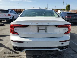 2022 Volvo S60 Momentum with VIN 7JRL12TZ3NG161796, listed as a Copart auction lot 51504115 with 17,206 mi miles and Salvage Title. Bid and sale history available at carsss.com. Image 6.