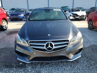 2016 Mercedes-Benz E 350 Luxury z VIN WDDHF8JB5GB203471, wystawiony jako Copart lot #56879695 z przebiegiem 70 983 mil mil oraz Szkoda całkowita • Salvage title. Historia ofert i sprzedaży dostępna na DreamBid. Obrazek 5.