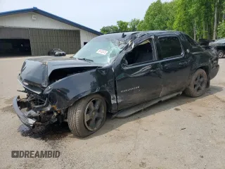 2013 Chevrolet Avalanche LS with VIN 3GNTKEE72DG141803, listed as a Copart auction lot 59183475 with 92,719 mi miles and Salvage title. Bid and sale history available at DreamBid. Image 1.