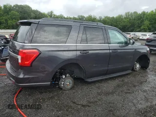 2024 Ford Expedition XLT with VIN 1FMJU1H80REA59831, listed as a Copart auction lot 63849455 with 26,936 mi miles and Salvage title. Bid and sale history available at DreamBid. Image 3.
