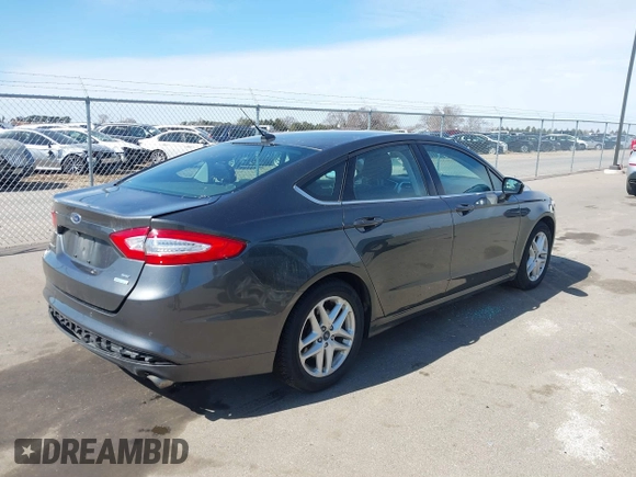 2016 Ford Fusion SE with VIN 3FA6P0HD1GR105899, listed as a IAAI auction lot 41812161 with 103,269 mi miles. Bid and sale history available at carsss.com. Image 4.