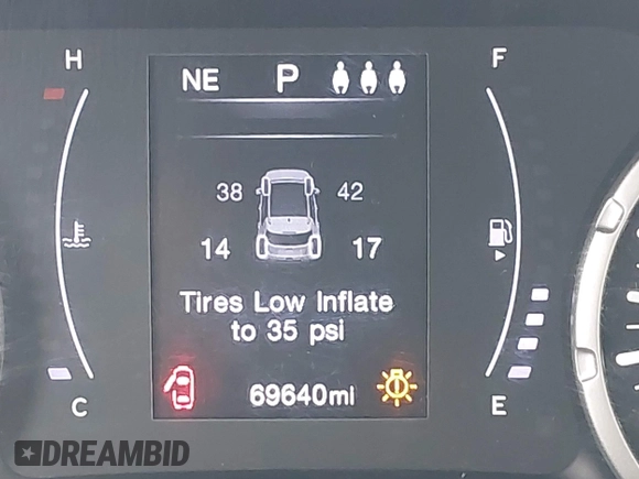 2019 Jeep Renegade Latitude with VIN ZACNJBBB2KPK15600, listed as a IAAI auction lot 42021625 with 69,640 mi miles and . Bid and sale history available at DreamBid. Image 15.