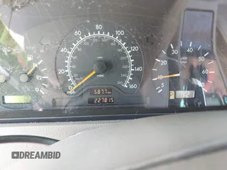 2000 Mercedes-Benz C 230 Kompressor с VIN WDBHA24G1YA812740, выставлен на аукционе IAAI как лот 42655424 с пробегом 227 815 миль миль и . История ставок и продаж доступна на DreamBid. Изображение 7.