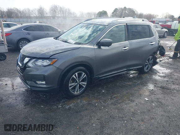 2018 Nissan Rogue SV with VIN 5N1AT2MT1JC825830, listed as a IAAI auction lot 41464716 with 152,346 mi miles and . Bid and sale history available at carsss.com. Image 21.