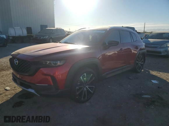 2023 Mazda CX-50 Premium z VIN 7MMVABDY5PN127077, wystawiony jako Copart lot #82572384 z przebiegiem 34 977 mil mil oraz Szkoda całkowita • Salvage title. Historia ofert i sprzedaży dostępna na DreamBid. Obrazek 1.