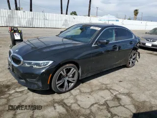 2020 BMW 3 Series 330i xDrive with VIN 3MW5R7J02L8B22949, listed as a Copart auction lot 52635115 with 53,398 mi miles and Clean Title. Bid and sale history available at carsss.com. Image 1.