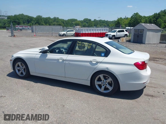 2013 BMW 3 Series 328i z VIN WBA3A5G51DNP26366, wystawiony jako IAAI lot #42562204 z przebiegiem 178 561 mil mil oraz . Historia ofert i sprzedaży dostępna na DreamBid. Obrazek 13.