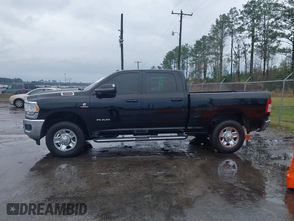 2021 Ram 2500 Big Horn with VIN 3C6UR5DL6MG628209, listed as a IAAI auction lot 41660451 with 59,108 mi miles. Bid and sale history available at carsss.com. Image 14.