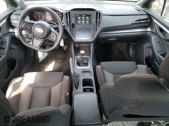 2022 Subaru WRX z VIN JF1VBAA63N9027923, wystawiony jako Copart lot #54245105 z przebiegiem 45 631 mil mil oraz Czysty tytuł • Clean title. Historia ofert i sprzedaży dostępna na DreamBid. Obrazek 8.