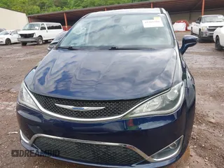 2018 Chrysler Pacifica Touring Plus with VIN 2C4RC1FG9JR261689, listed as a IAAI auction lot 42261105 with 66,622 mi miles and . Bid and sale history available at DreamBid. Image 6.