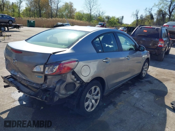 2013 Mazda Mazda3 i Sport with VIN JM1BL1U82D1709356, listed as a IAAI auction lot 42065418 with 122,622 mi miles. Bid and sale history available at carsss.com. Image 4.