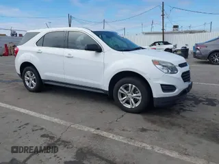 2017 Chevrolet Equinox LS z VIN 2GNALBEK3H1527409, wystawiony jako IAAI lot #41889347 z przebiegiem 114 037 mil mil oraz . Historia ofert i sprzedaży dostępna na DreamBid. Obrazek 1.