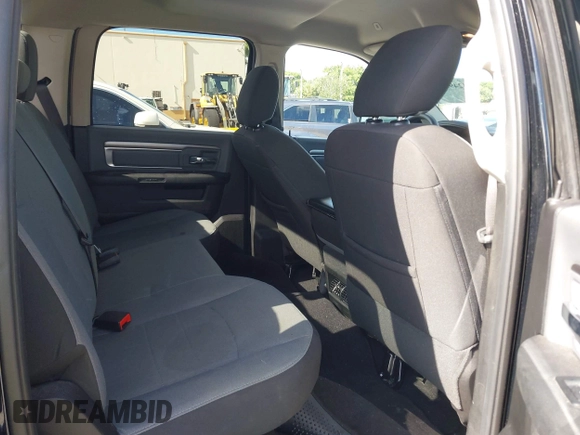 2022 Ram 1500 SLT z VIN 1C6RR6LG2NS249301, wystawiony jako IAAI lot #42492968 z przebiegiem 75 649 mil mil oraz . Historia ofert i sprzedaży dostępna na DreamBid. Obrazek 8.