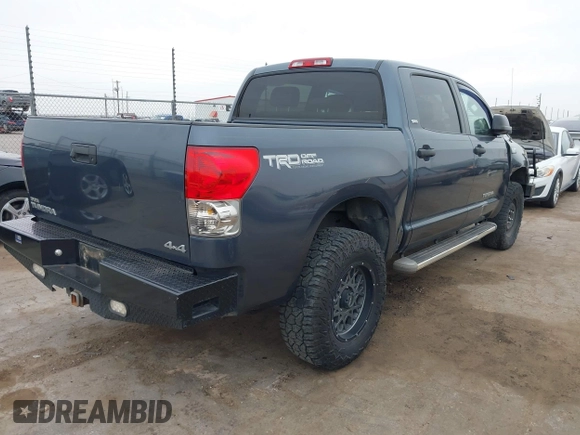 2007 Toyota Tundra SR5 with VIN 5TBDV54117S479855, listed as a IAAI auction lot 41792991 with 180,115 mi miles. Bid and sale history available at carsss.com. Image 4.